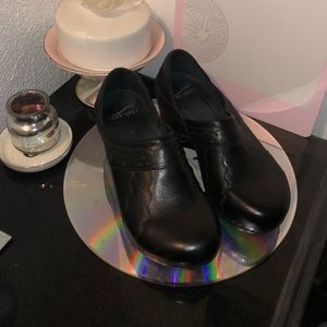 Brand new Dansko’s size 38